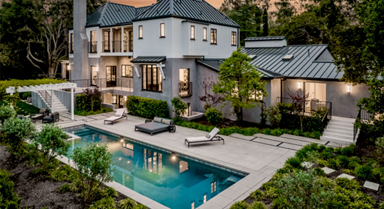 Luxury Properties Industry